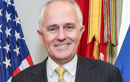 RELIGIØS FRIHET: Australias statsminister Malcolm Turnbull støtter kirkens rett til å nekte å vie folk mens befolkningen stemmer for eller mot en inkludering av likekjønnede i landets ekteskapslovgivning. FOTO: US Department of Defense/ Wikimedia