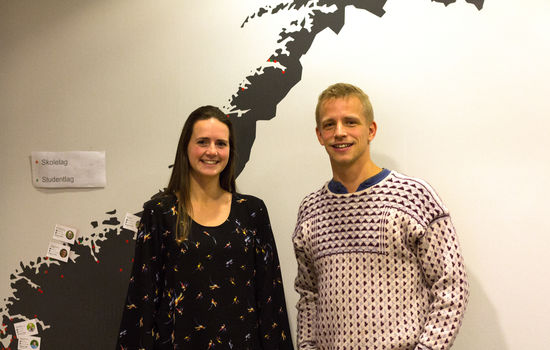 STUDENTFORUM: Eventansvarlig Silje Nordal Sylta og generalsekretær Karl-Johan Kjøde i Laget håper deres nasjonale undersøkelse blant kristne studenter kan hjelpe dem til å se hva studentene trenger og hjelpe dem å utvide sitt perspektiv. FOTO: Ingunn Marie Ruud, KPK