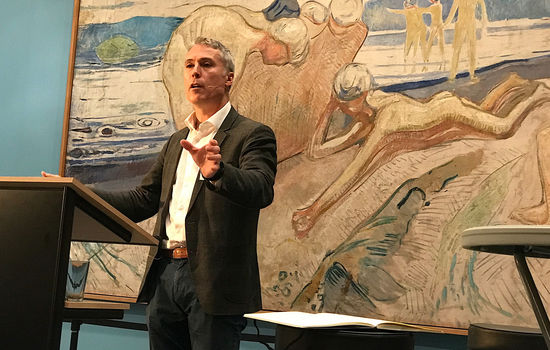 FÅR PENGER: – Vi håper på konstruktive innspill på konferansene som vi så kan presentere for FN, sier generalsekretær Ed Brown i Stefanusalliansen. Foto: Stefanusalliansen.