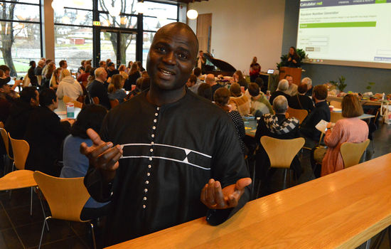 VIRKER: – Use Your Talents handler om bærekraft og lokalt eierskap, sier Amos Ounsoubo som bidrar under Misjonsuka 2020. Foto: Stein Gudvangen, KPK.